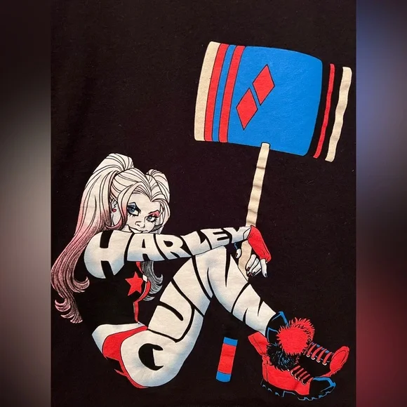 Harley Quinn y2k t-shirt - Picture 2 of 7